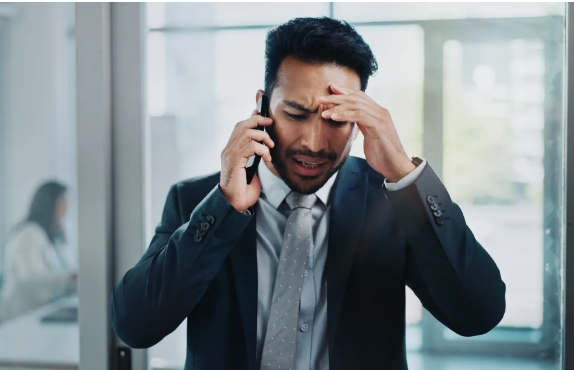 Why Calling an Attorney Before the Insurer Helps Accident Claims